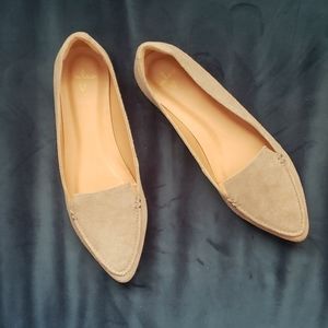 Lulu's gray suede loafers